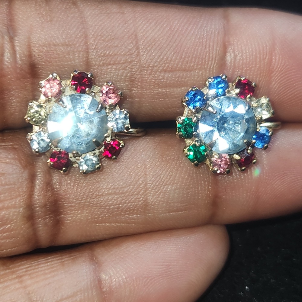 Vintage Multi-Color Rhinestone Screw Back Earrings Gold Tone Cluster Mid Century
